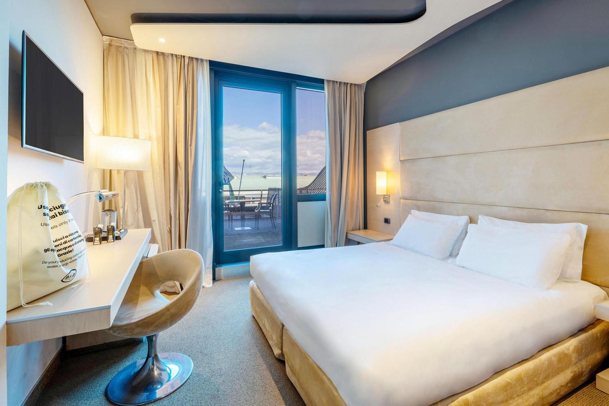 Double Room with Terrace